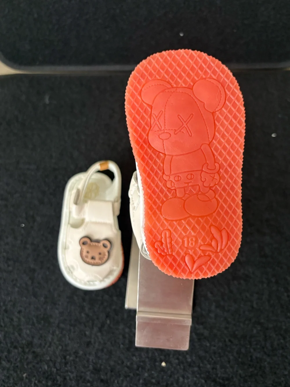 Toddler Bear Sandals EU 18 US Infant 2 White Closed Toe Hook & Loop NWOT